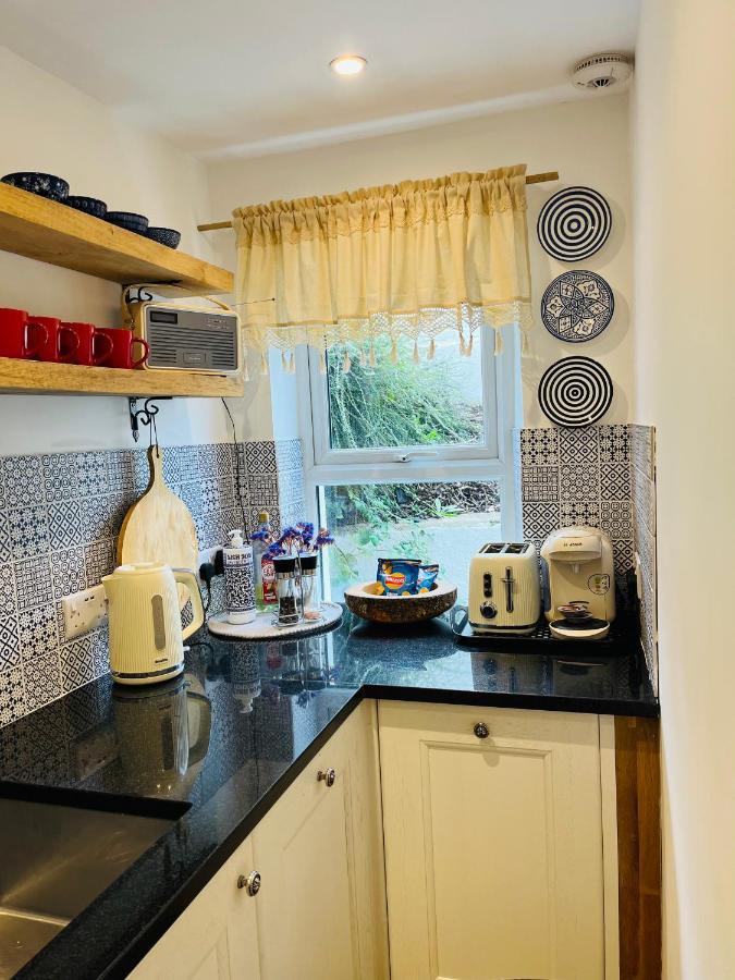 Apartament Lavender Den Londyn Zewnętrze zdjęcie